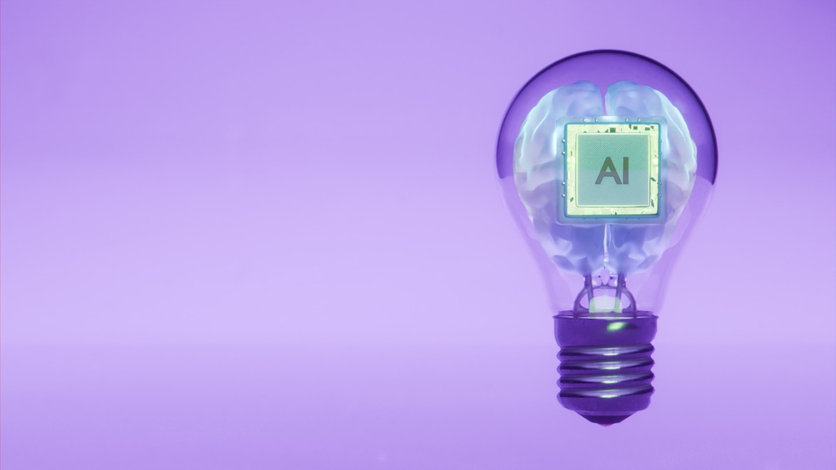 AI concept lightbulb